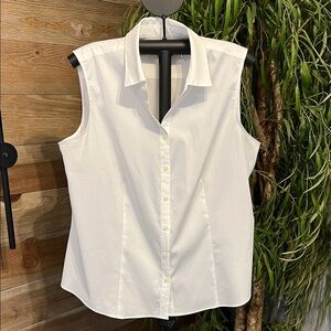 Charter Club crisp white sleeveless button down blouse. 16